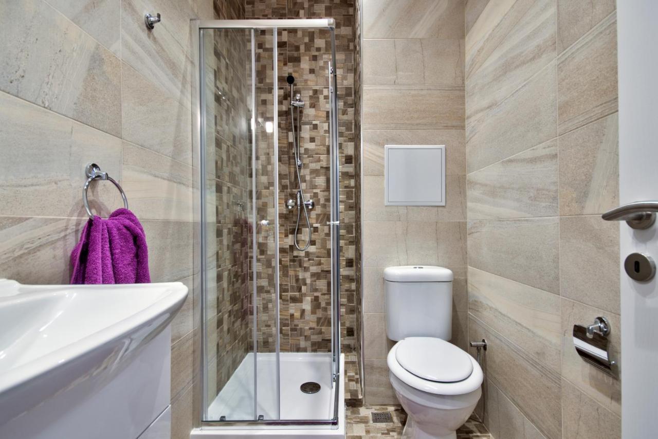 Cozy And Modern Valletta 1-Bedroom Room photo