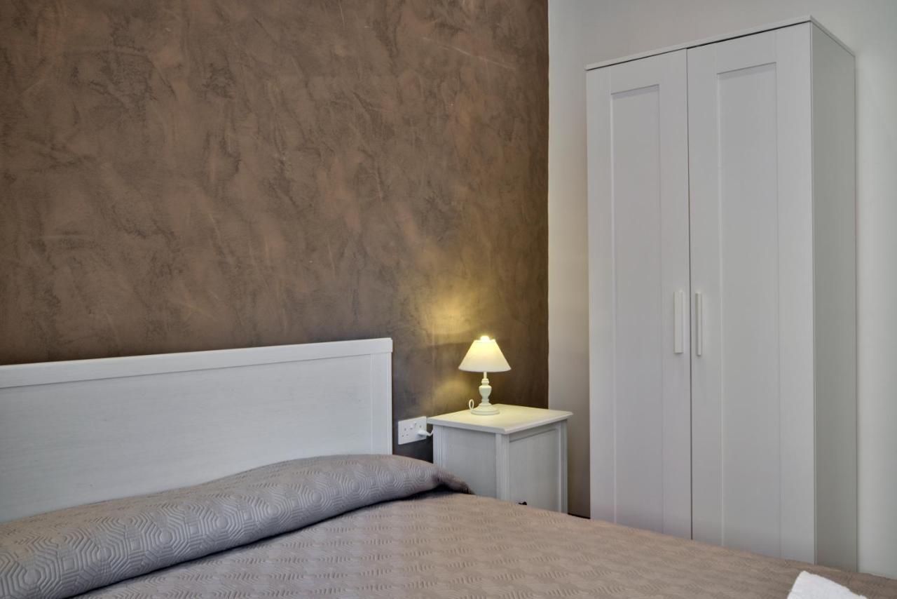 Cozy And Modern Valletta 1-Bedroom Room photo